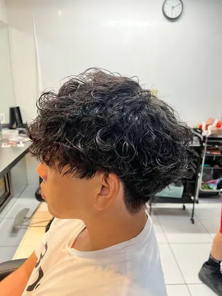 パーマ メンズ パーマ特化美容師 茂木広幸のヘアスタイル