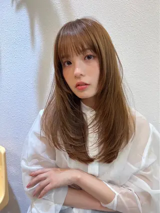 カラー ♻️ブリーチなし カラー♻️のヘアスタイル