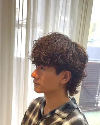 ミディアム 坂梨 健斗のヘアスタイル