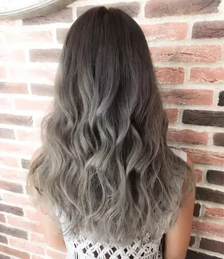 ロング カラー メンズ特化美容師 カラー専門ぺーターのヘアスタイル