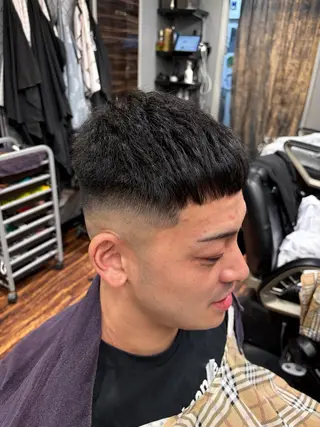 ショート TAKEDA DAISHIROのヘアスタイル
