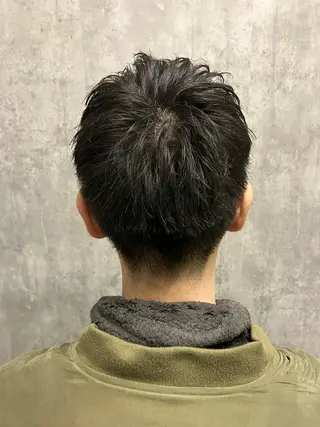ショート メンズ SAKI SAKIのヘアスタイル