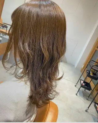セミロング カラー 似合わせレイヤー 阿波座/ふじむらのヘアスタイル
