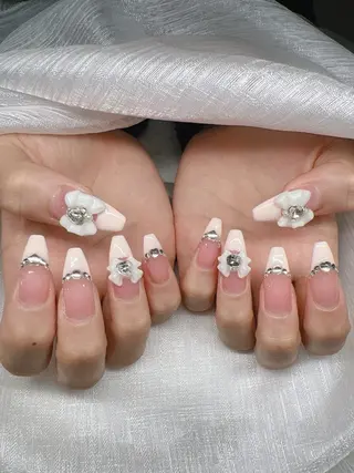 ネイル Lee Nails チップ長さだし専門店のネイルデザイン
