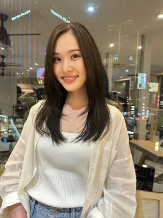 ロング カラー ヘアアレンジ REONA🪽✨薬院 レイヤーカット🫧のヘアスタイル