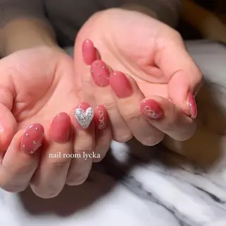 ネイル ネイルルームリッカ 𝐦𝐚𝐲𝐮のネイルデザイン