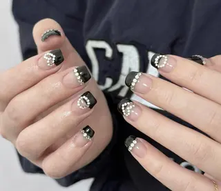 ネイル Pure&Rich Nailのネイルデザイン