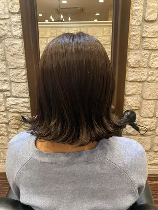 ミディアム カラー ブリーチカラー⸜♡⸝ クルミ🐍のヘアスタイル