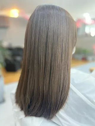 セミロング カラー THE PARK キシオカのヘアスタイル