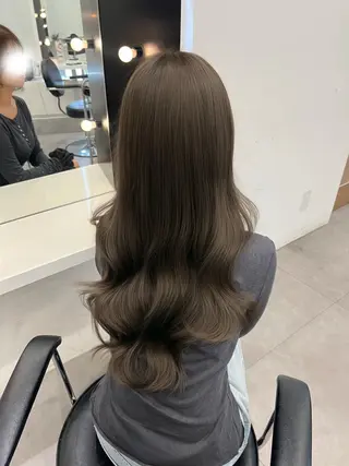 ロング しゅういち/赤み消し カラー特化のヘアスタイル