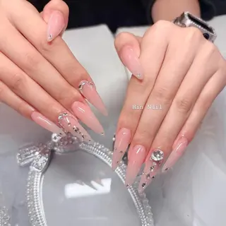 ネイル Hin Nail 日本橋店のネイルデザイン