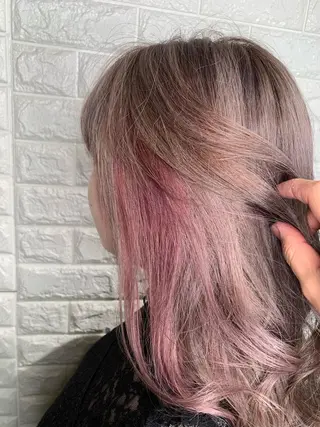 ロング カラー ヘアアレンジ Lee東三国 店長 谷辻誠志のヘアスタイル
