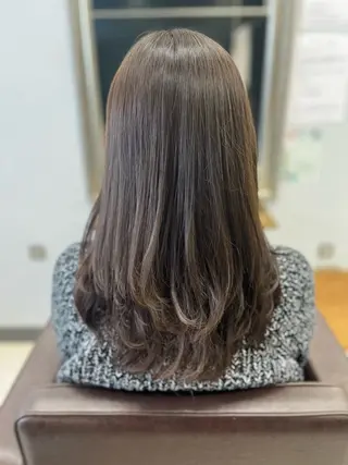 ロング カラー 産休の為お休みです! 小島凜のヘアスタイル