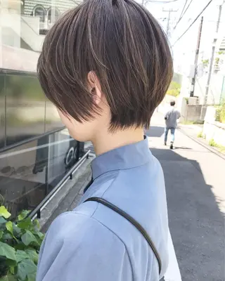 ショート シンプル+αな デザインを 松崎陸のヘアスタイル