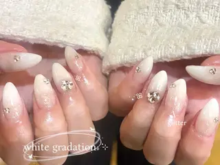 ネイル EmaNail 肥後橋店🤍YURIのネイルデザイン