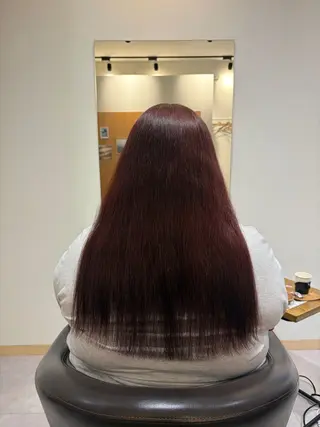 ロング カラー 荒井 茉凜のヘアスタイル