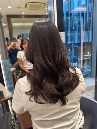 ロング コテ巻きパーマ 藤野佑成のヘアスタイル