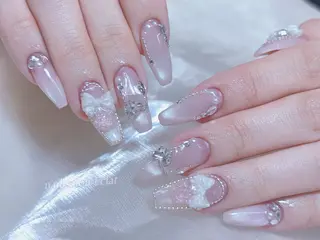 ネイル ネイルサロンエクラ 🫧Shizukaのネイルデザイン