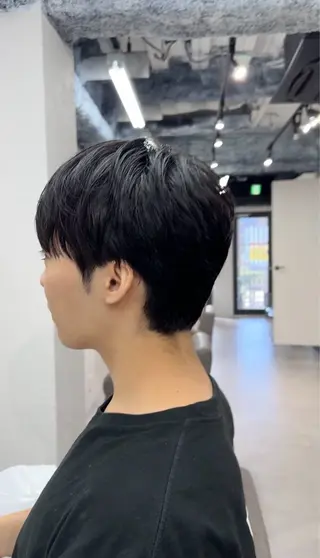 ショート メンズ roka イシハラのヘアスタイル