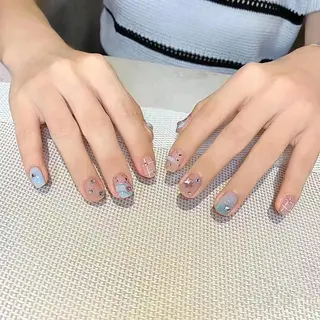 ショート めぐみのネイルサロン スタッフ練習のネイルデザイン