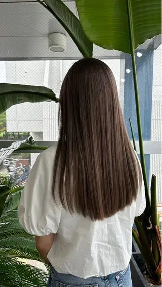 ロング 桝田 友美のヘアスタイル