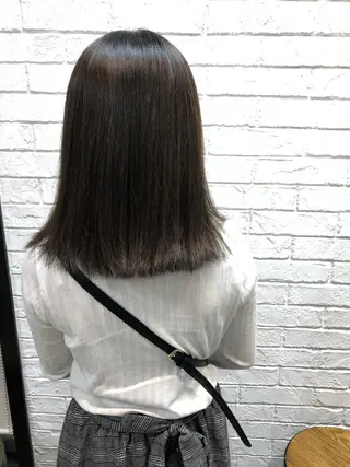 カラー 韓国レイヤー×艶髪 ハイトーンRyukiのヘアスタイル
