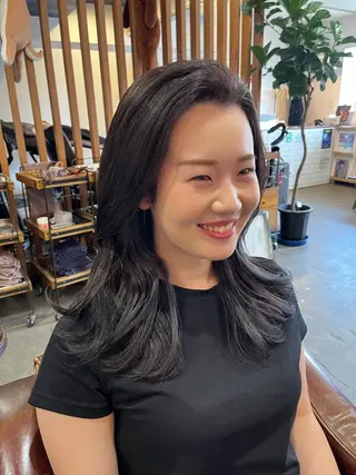 ロング 🫧透明感カラー× レイヤー🫧HARUのヘアスタイル