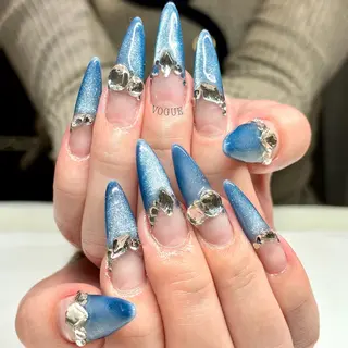 ネイル VOGUE ×SWANのネイルデザイン