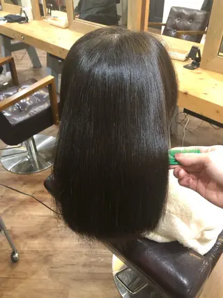 ミディアム 縮毛矯正/髪質改善 予約はリクエストからのヘアスタイル