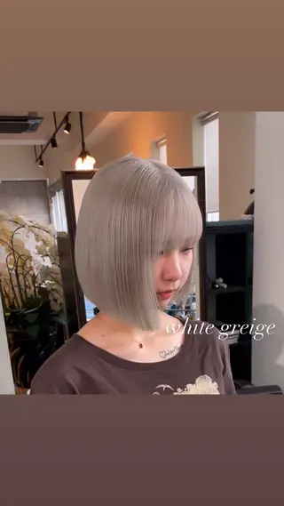 ショート カラー ヘアアレンジ 💜ハイトーン💛 マジカルかいちゃんのヘアスタイル