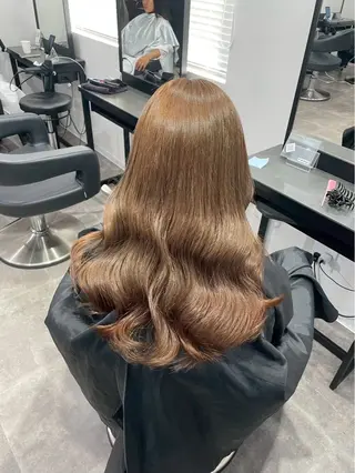 カラー オリーブ/ワンホン SHIONのヘアスタイル