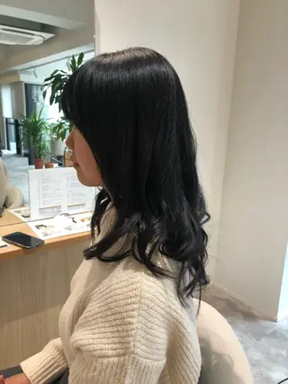 ミディアム soy kufu 川勝のヘアスタイル