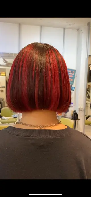 ショート カラー 黒川 奨のヘアスタイル