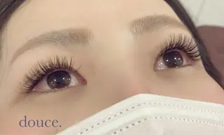 マツエク・マツパ アイブロウ mes yeux eye salon.の眉毛・アイブロウイメージ