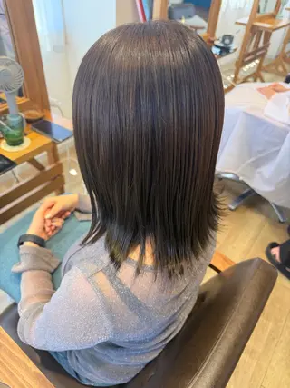 ミディアム RENA|透明感 カラー×癒しスパのヘアスタイル
