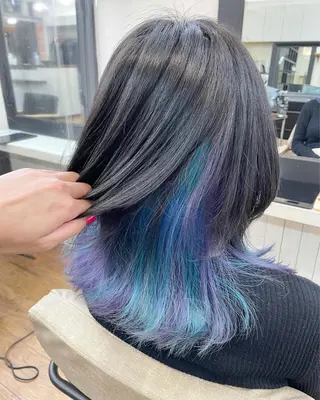 ミディアム カラー 青木 優歩のヘアスタイル