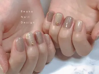 ミディアム ネイル Blowe ニュアンスのネイルデザイン