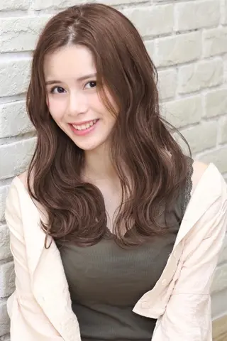セミロング moanin モーニンのヘアスタイル