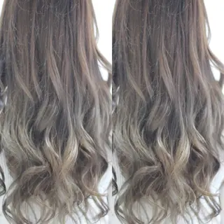 ロング カラー LUXBE LUCEのヘアスタイル