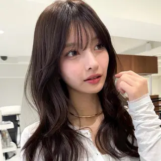 セミロング カラー ヘアアレンジ 内大久保 列夏のヘアスタイル