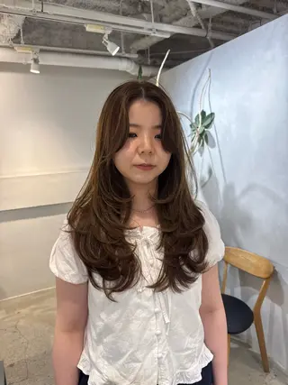 セミロング 新宿/顔周りカット +レイヤー＝しずく♩のヘアスタイル
