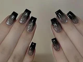 ネイル Luna ✨のネイルデザイン