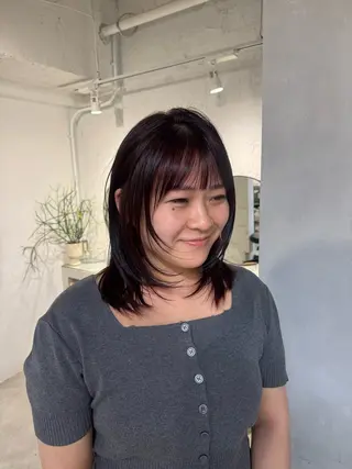 セミロング 新宿/顔周りカット +レイヤー=しずく♩のヘアスタイル