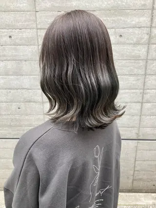 ミディアム ✨色持ちの良い艶 カラー✨蟹江真世のヘアスタイル