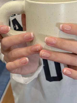 ネイル more glam マのネイルデザイン