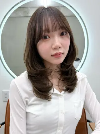 ミディアム カラー 🤍レイヤー✖️透明 感／Haruna🤍のヘアスタイル