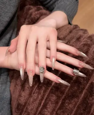 ネイル U mi Nail Salonのネイルデザイン