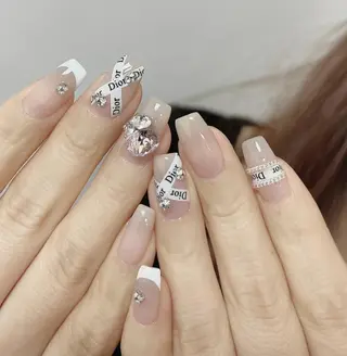 ネイル Queen‘s なんのネイルデザイン