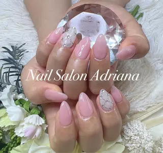 ネイル ADRIANA 大久保駅前徒歩2分のネイルデザイン