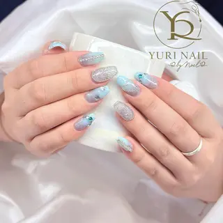 ネイル YURI Nail NARITAのネイルデザイン